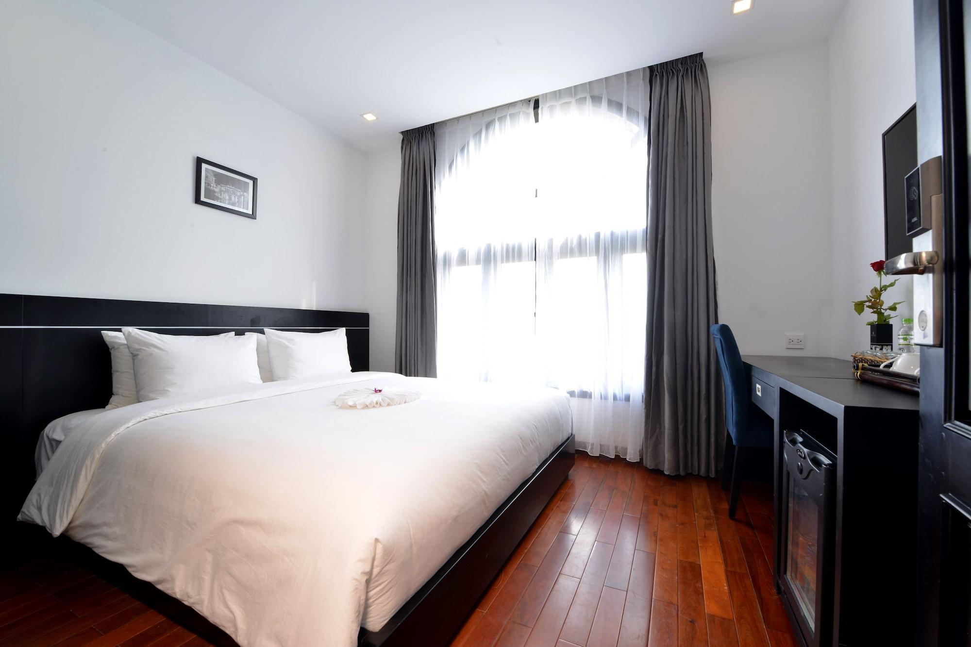 Nostalgia Hotel And Spa Hoi An Bagian luar foto