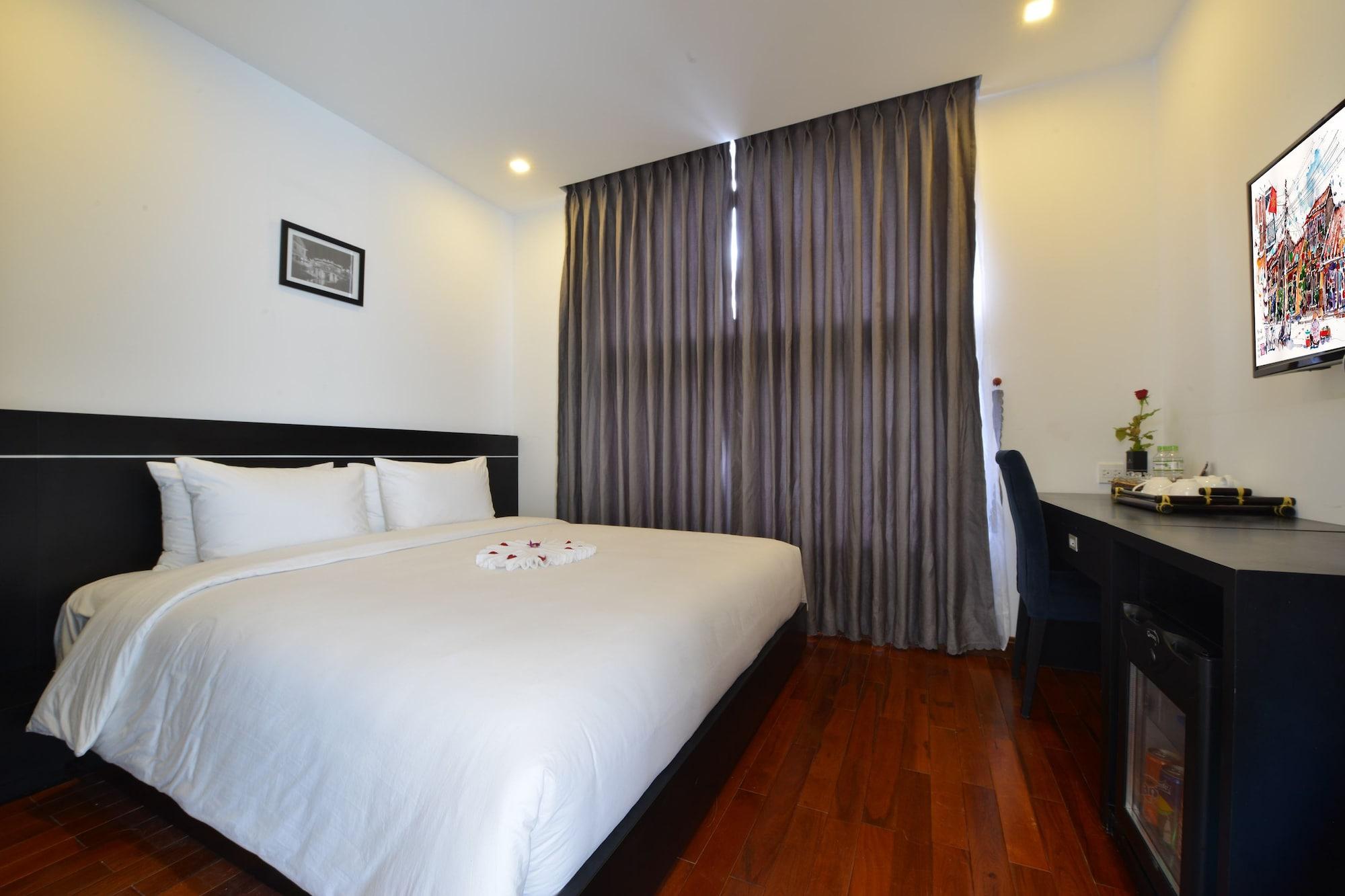 Nostalgia Hotel And Spa Hoi An Bagian luar foto