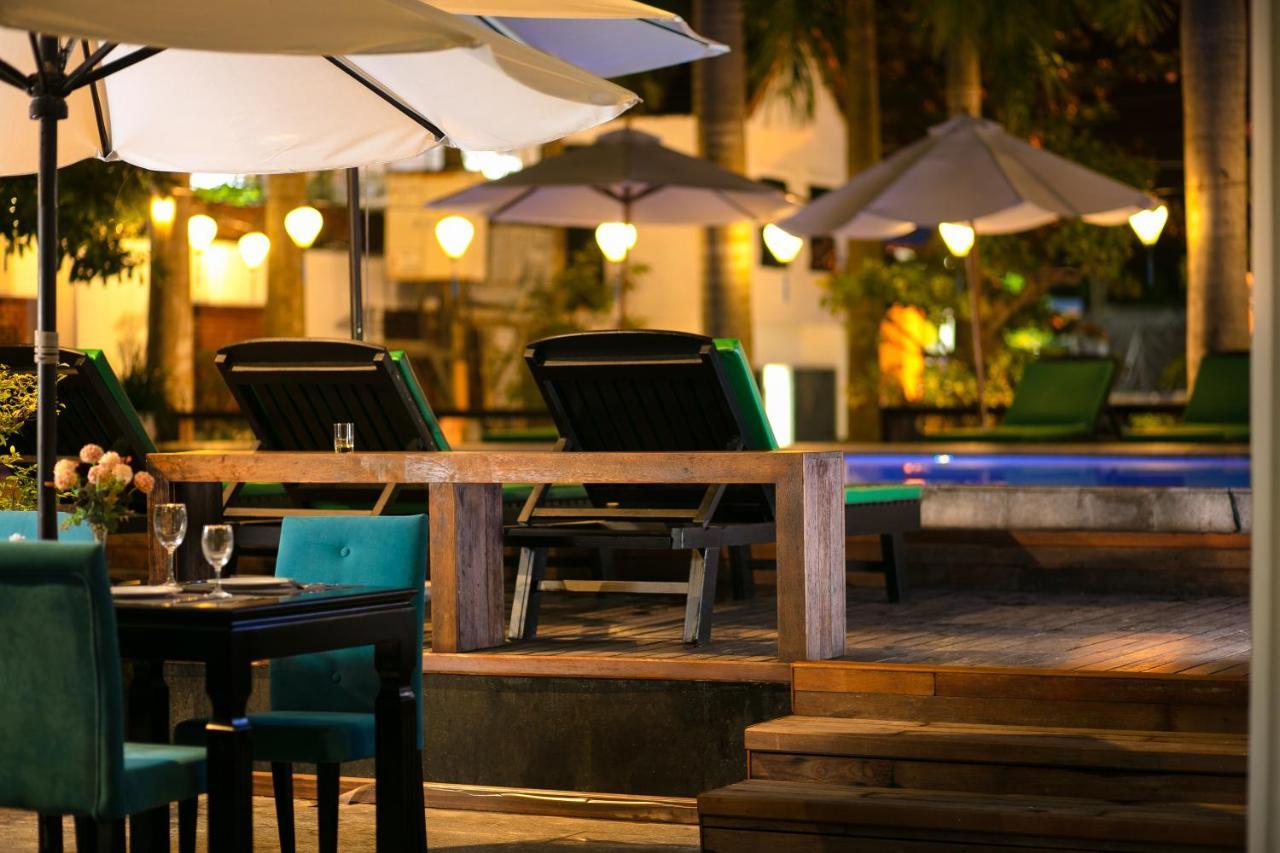 Nostalgia Hotel And Spa Hoi An Bagian luar foto